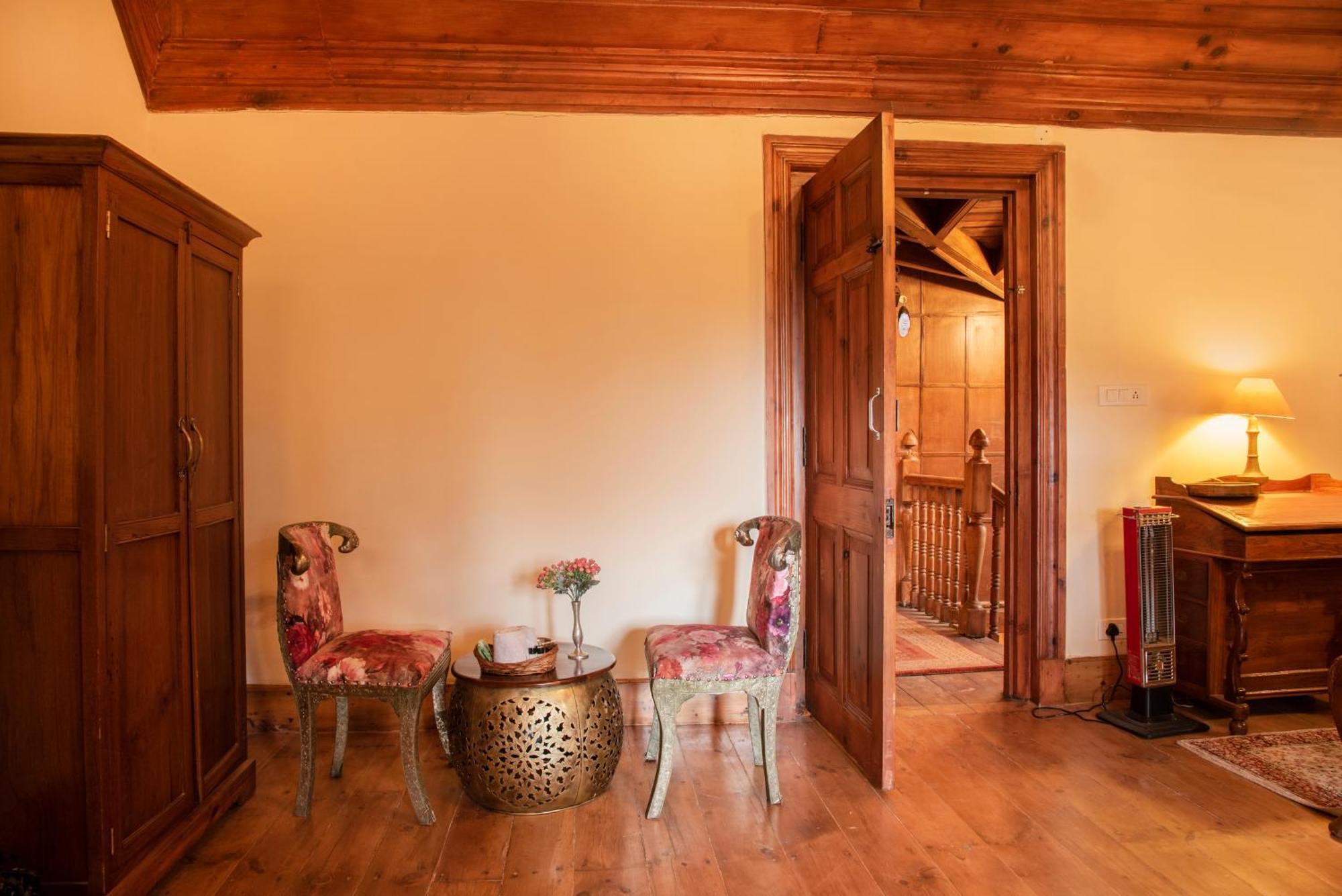 Heritage Villas - Shimla British Resort, Near Mall Εξωτερικό φωτογραφία